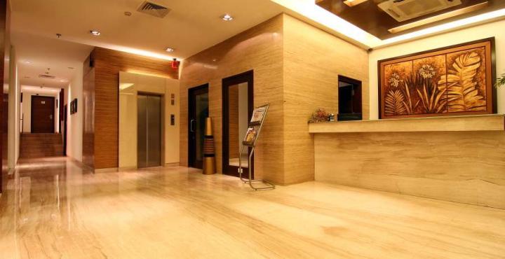 Indus Biznotel Nueva Delhi Exterior foto