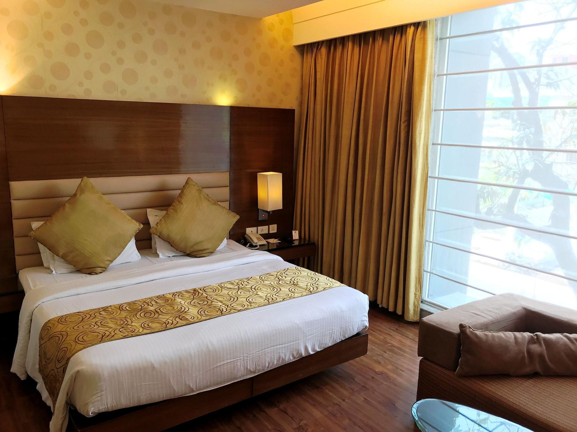 Indus Biznotel Nueva Delhi Exterior foto